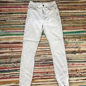 U.O. BDG skinny jeans light gray